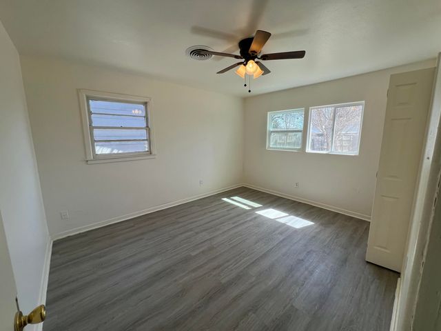 1907 45th Street, Lubbock, TX 79412