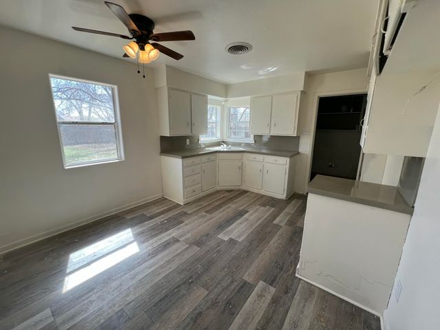 1907 45th Street, Lubbock, TX 79412