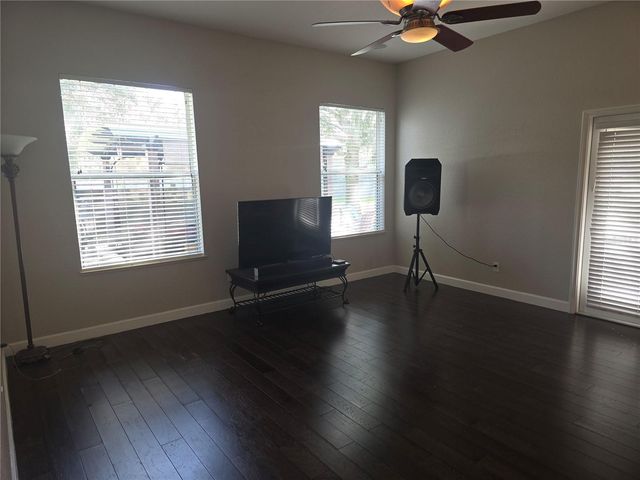 944 CLASSIC VIEW DRIVE, Auburndale, FL 33823
