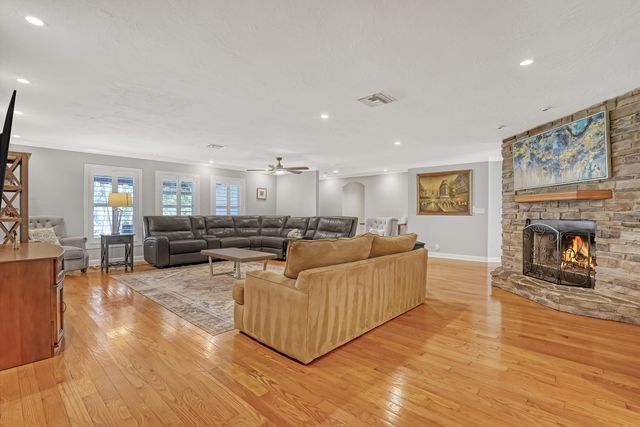 10780 Anderson Lane, Wellington, FL 33449