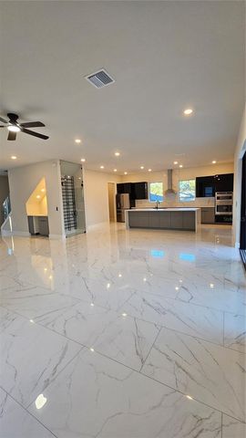 4716 W EUCLID AVENUE, Tampa, FL 33629