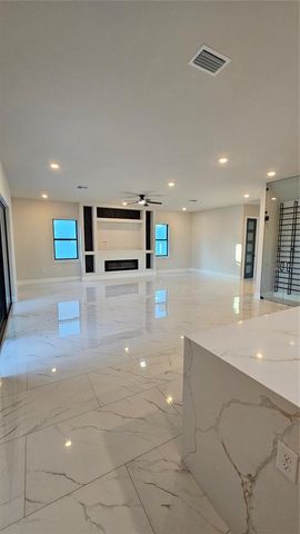 4716 W EUCLID AVENUE, Tampa, FL 33629