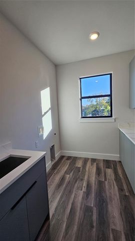 4716 W EUCLID AVENUE, Tampa, FL 33629