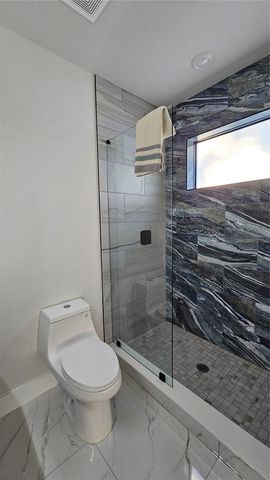 4716 W EUCLID AVENUE, Tampa, FL 33629