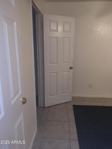 2537 W GEORGIA Avenue 18, Phoenix, AZ 85017