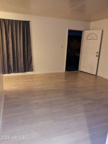 2537 W GEORGIA Avenue 18, Phoenix, AZ 85017