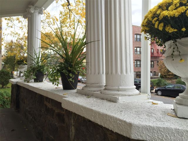 26 Coligni Avenue 1-2, New Rochelle, NY 10801