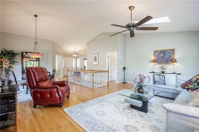 663 Midship Circle, Webster, NY 14580