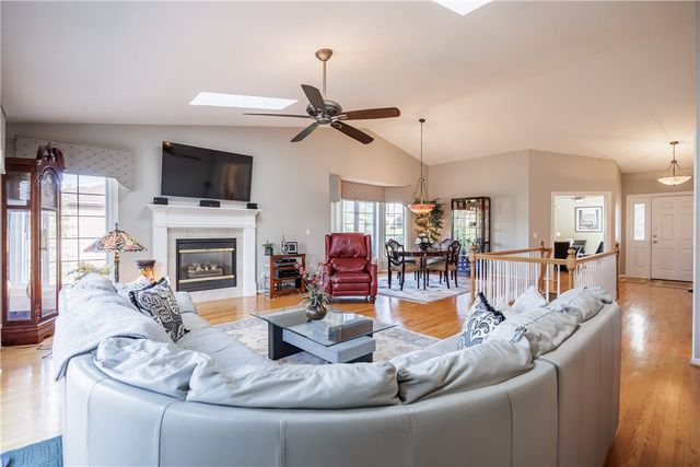 663 Midship Circle, Webster, NY 14580