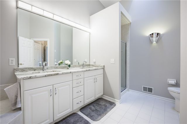 663 Midship Circle, Webster, NY 14580