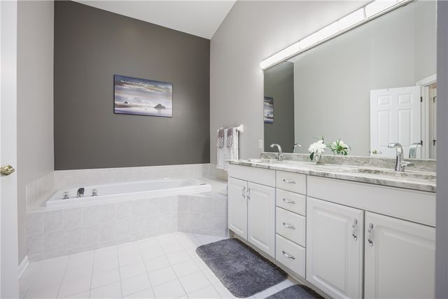663 Midship Circle, Webster, NY 14580