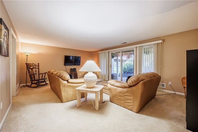 663 Midship Circle, Webster, NY 14580