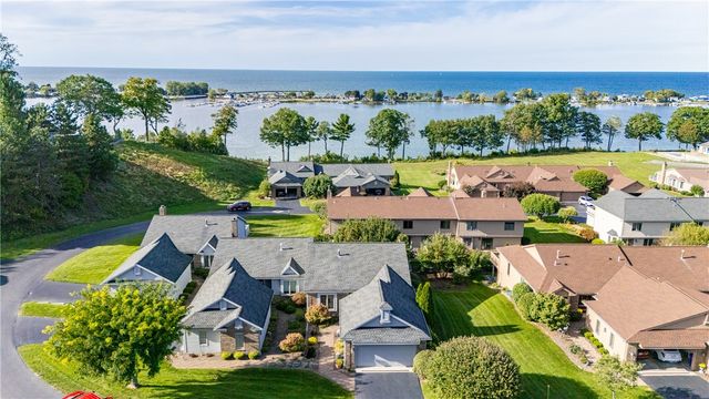 663 Midship Circle, Webster, NY 14580