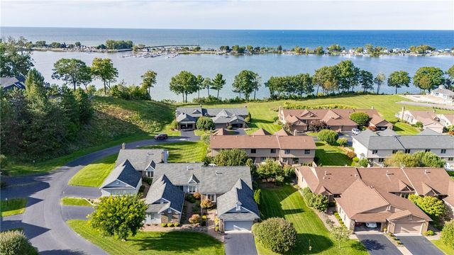 663 Midship Circle, Webster, NY 14580