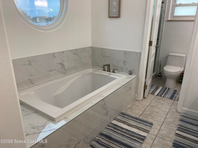 781 Sunset Lakes Drive, Merritt Island, FL 32953