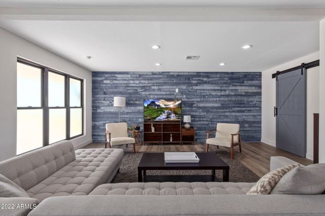 8328 E Palm Lane, Scottsdale, AZ 85257