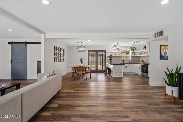 8328 E Palm Lane, Scottsdale, AZ 85257