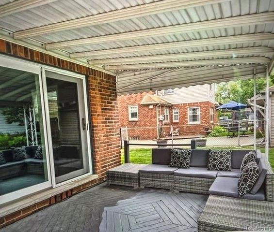 146 Meridan Street, Dearborn, MI 48124