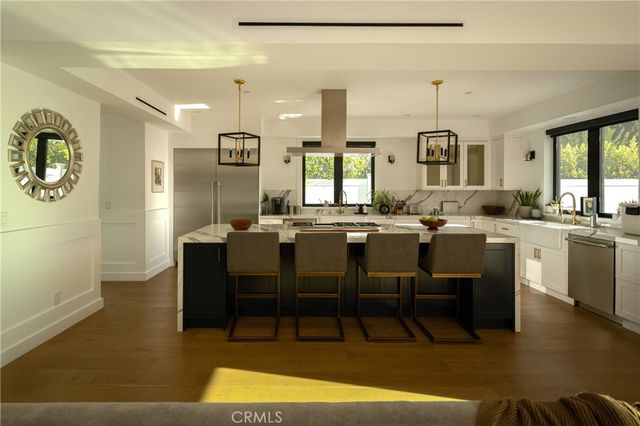 4637 Morella Avenue, Valley Village, CA 91607