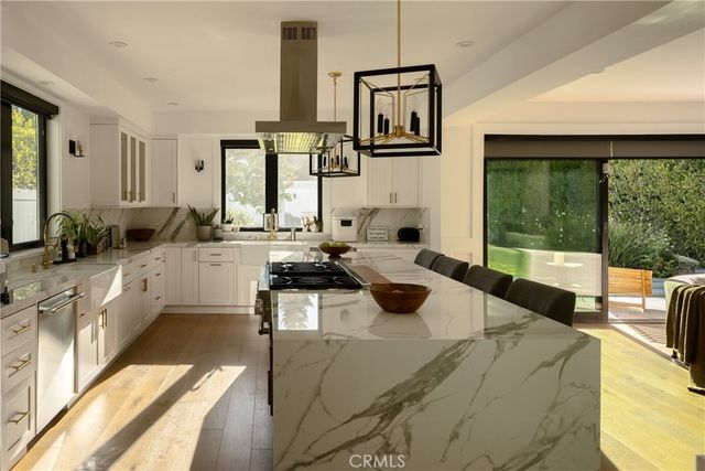 4637 Morella Avenue, Valley Village, CA 91607