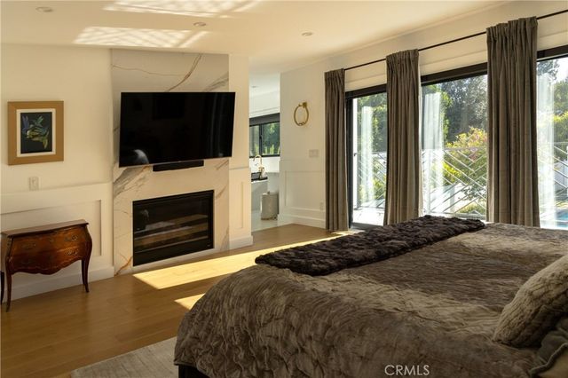 4637 Morella Avenue, Valley Village, CA 91607