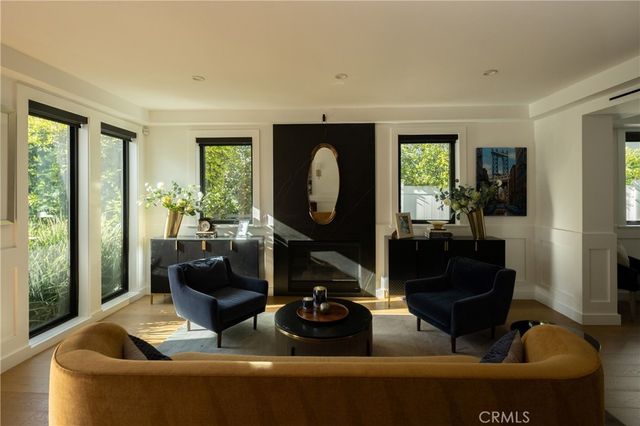 4637 Morella Avenue, Valley Village, CA 91607