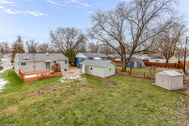 6645 Riverside Drive, Tinley Park, IL 60477