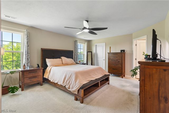 2262 Monaco Street NW, Uniontown, OH 44685