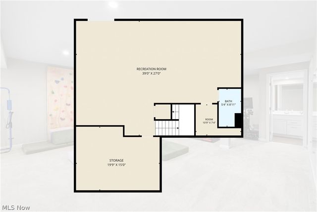 2262 Monaco Street NW, Uniontown, OH 44685