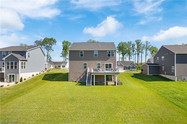2262 Monaco Street NW, Uniontown, OH 44685