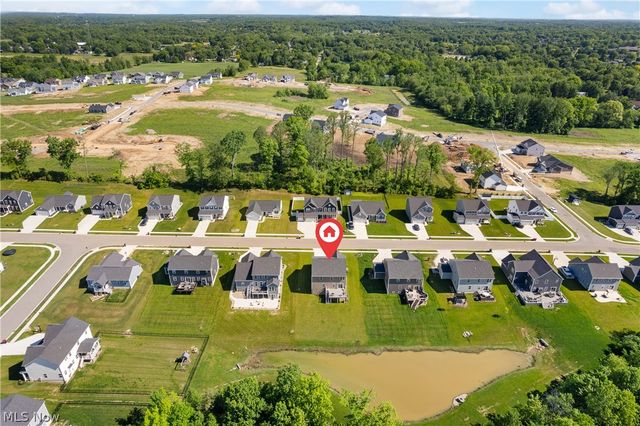 2262 Monaco Street NW, Uniontown, OH 44685