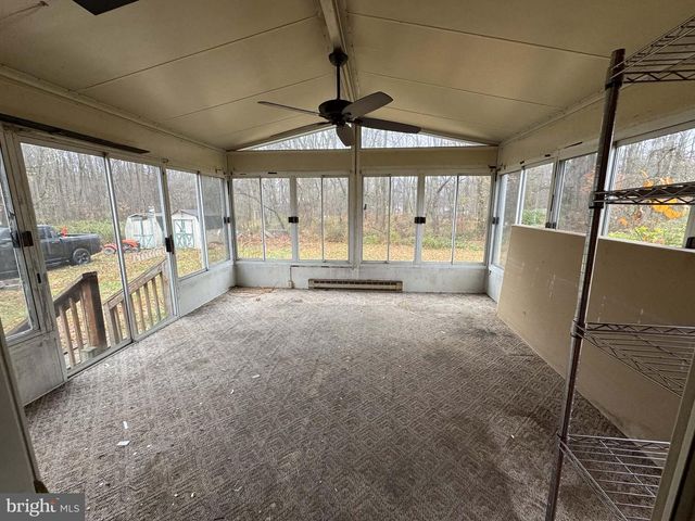 183 KNIGHTS CORNER RD, Elkton, MD 21921