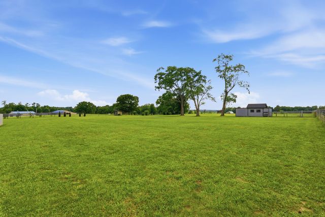 251 Galloway Road, Stamping Ground, KY 40379