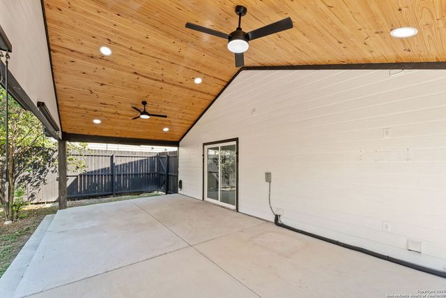 5407 Moreville Farm, San Antonio, TX 78228