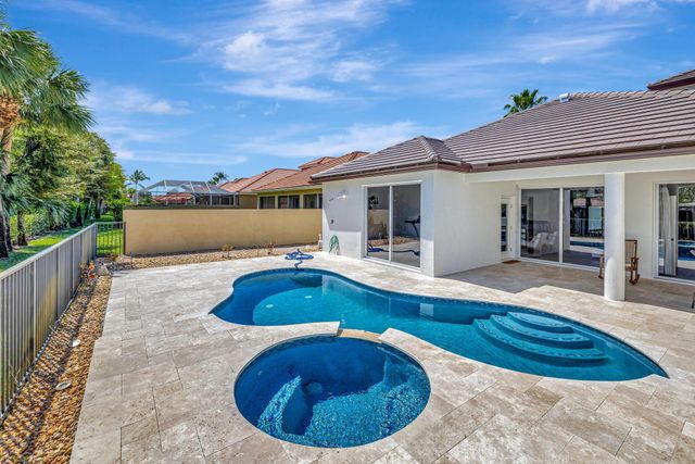 7954 Canary Island Way, Boynton Beach, FL 33436
