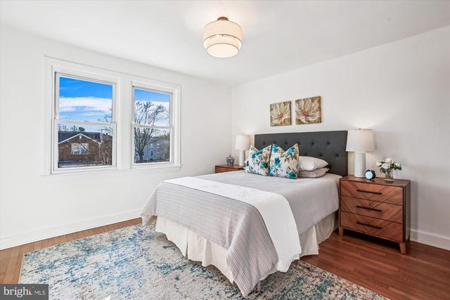 1760 E ST NE, Washington, DC 20002