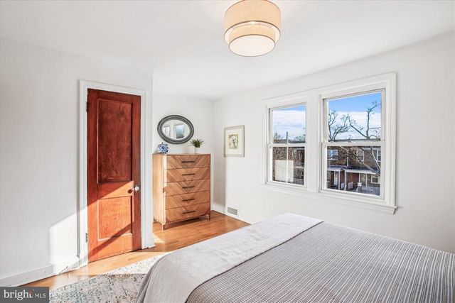 1760 E ST NE, Washington, DC 20002