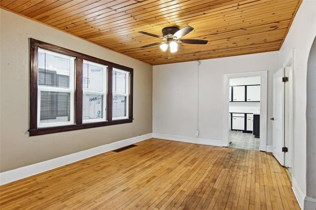 1813 Bellinger Street, Eau Claire, WI 54703