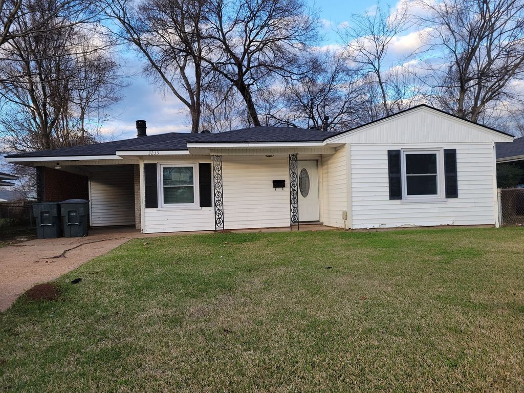 3235 Sarah Street, Bossier City, LA 71112