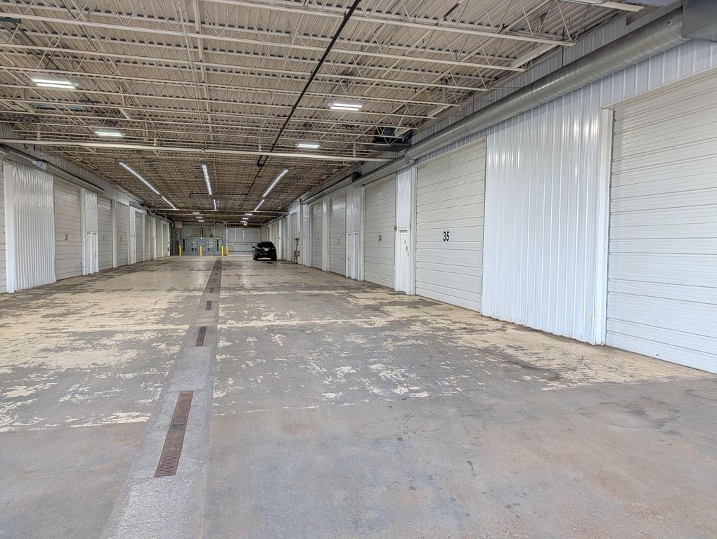 1301 Cliff Road E 35, Burnsville, MN 55337 — exterior