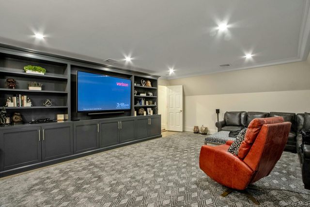 129 Washington Spring Road, Palisades, NY 10964