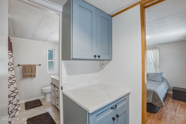 755 Crow Hill Road, Beaufort, NC 28516