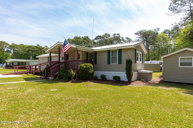 755 Crow Hill Road, Beaufort, NC 28516