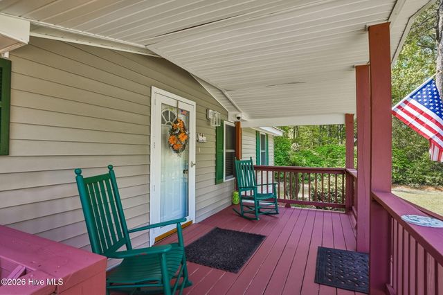 755 Crow Hill Road, Beaufort, NC 28516