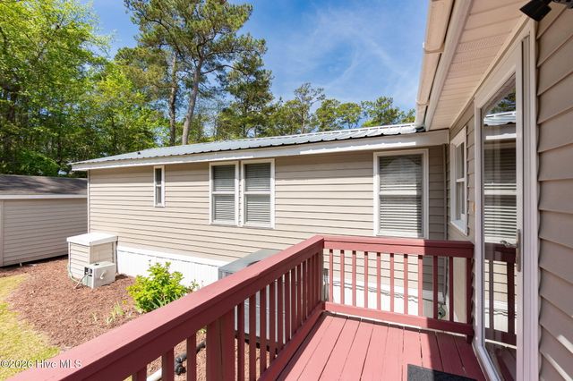 755 Crow Hill Road, Beaufort, NC 28516