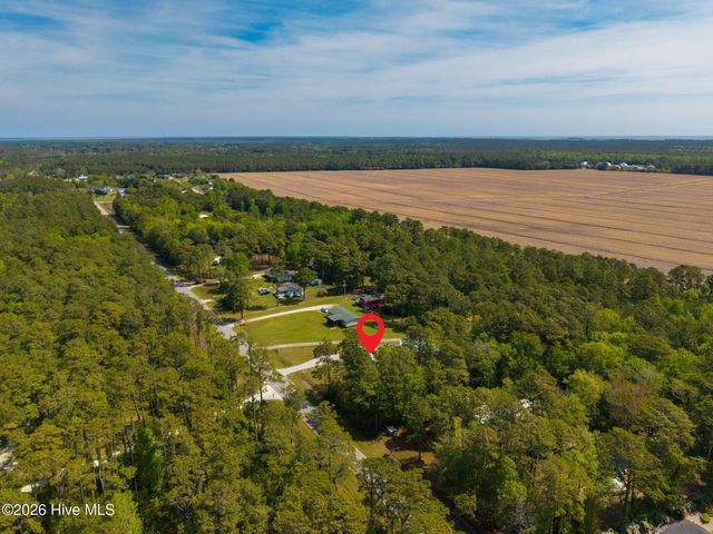 755 Crow Hill Road, Beaufort, NC 28516