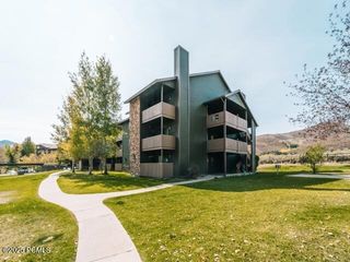 6861 N 2200 Apt 9c, Park City, UT 84098