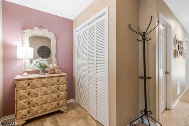 198 Crestview Rd, Bridgewater Twp., NJ 08807