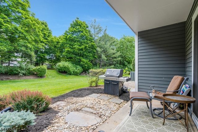 198 Crestview Rd, Bridgewater Twp., NJ 08807