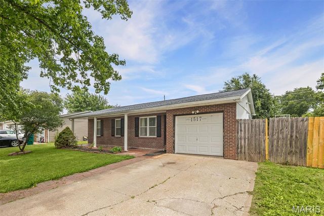 1517 Doris Avenue, Cahokia, IL 62206